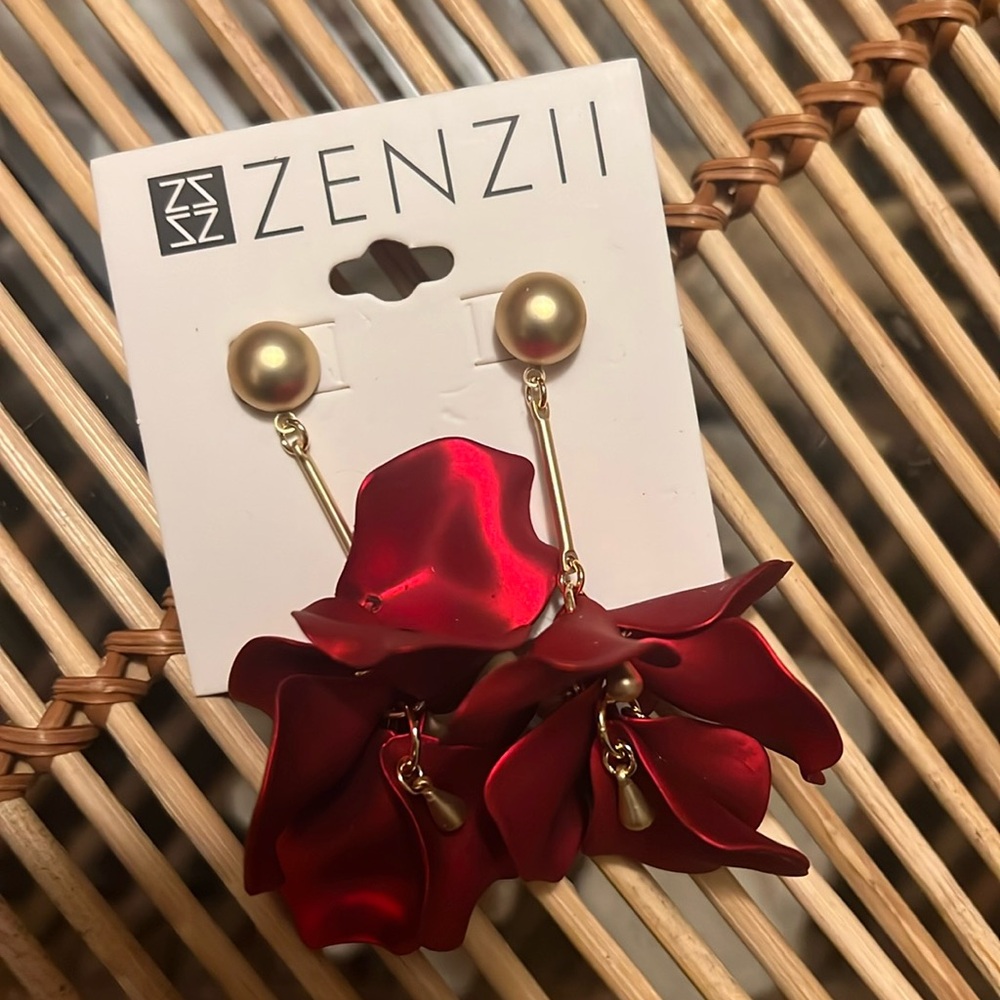 Zenzii earrings, new, never worn